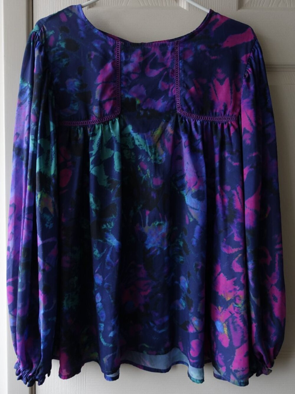 Light Summery Tie Die Top